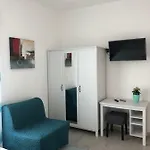 Deluxe ليباري