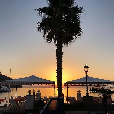 Deluxe Lipari (Isola Lipari)