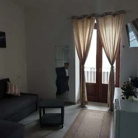 Deluxe Guest house *