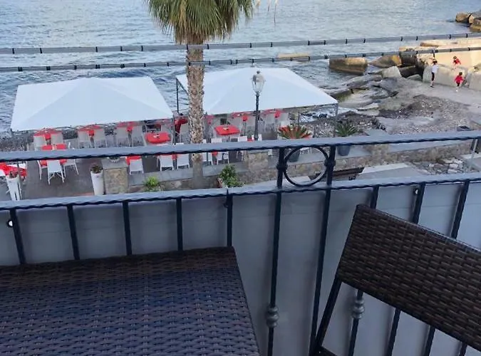 Deluxe 3* Lipari (Isola Lipari)